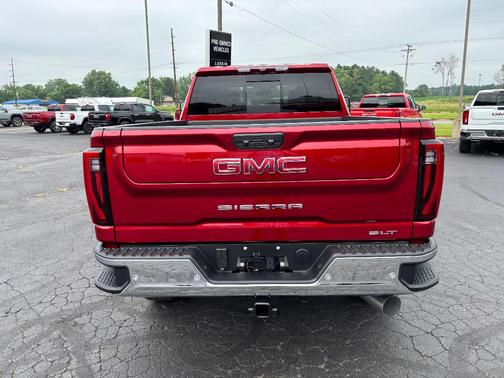 2025 GMC Sierra 2500 SLT