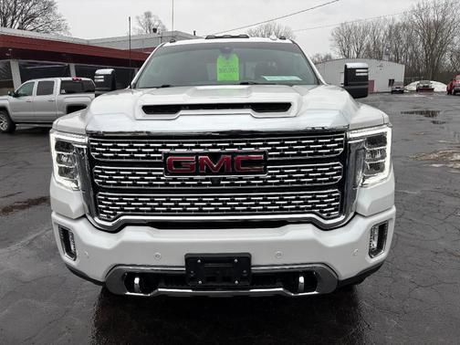 2023 GMC Sierra 2500 Denali