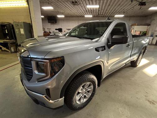 2025 GMC Sierra 1500 Pro