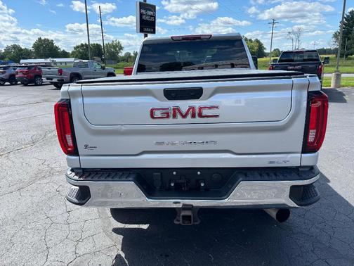 2022 GMC Sierra 2500 SLT