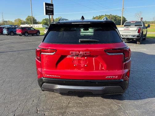 2026 GMC Terrain AT4