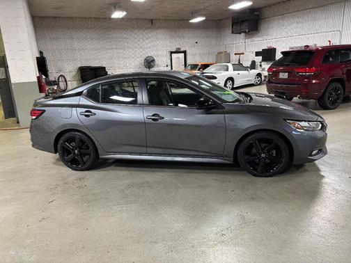 2022 Nissan Sentra SR