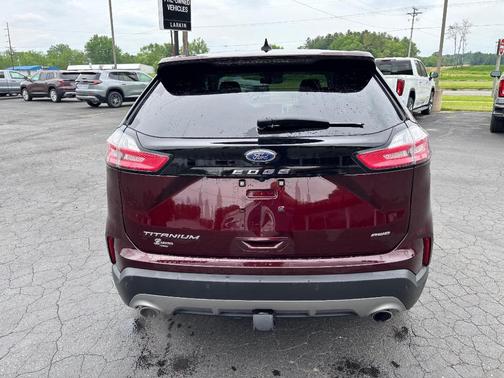 2021 Ford Edge Titanium