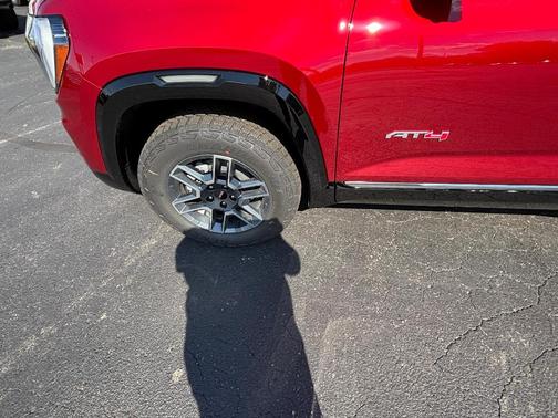 2026 GMC Terrain AWD AT4