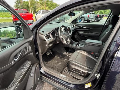 2021 GMC Acadia SLT