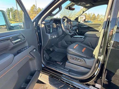 2026 GMC Sierra 3500 AT4