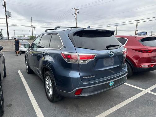 Shoreline Mist 2015 Toyota Highlander Hybrid Platinum