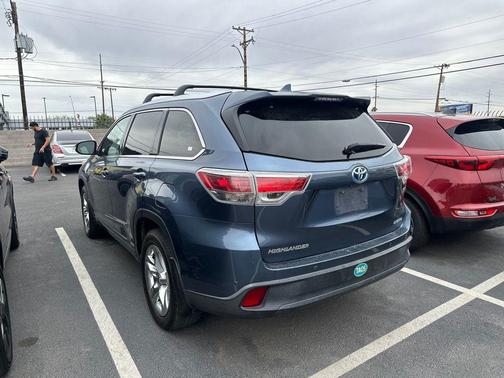 Shoreline Mist 2015 Toyota Highlander Hybrid Platinum