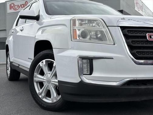 2017 GMC Terrain SL