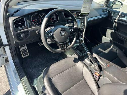 2019 Volkswagen Golf Alltrack TSI S