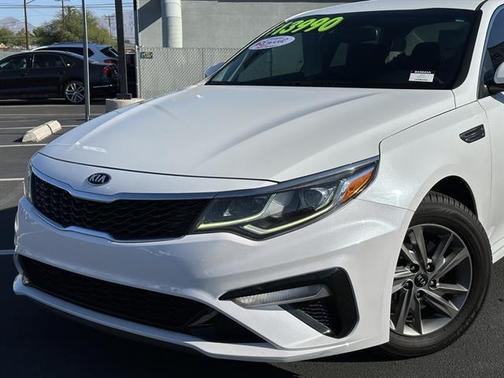 2019 Kia Optima LX