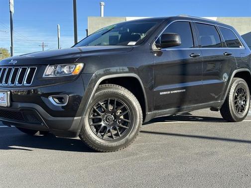 2016 Jeep Grand Cherokee Laredo