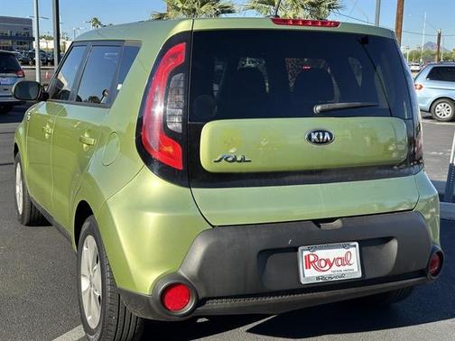 2016 Kia Soul Base