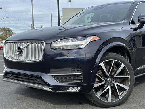 2019 Volvo XC90 T6 Inscription
