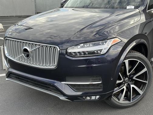 2019 Volvo XC90 T6 Inscription
