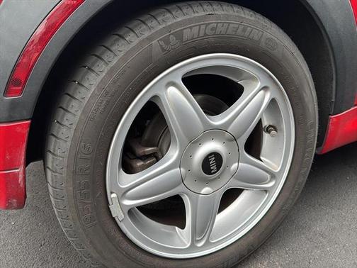 2007 MINI Cooper Base