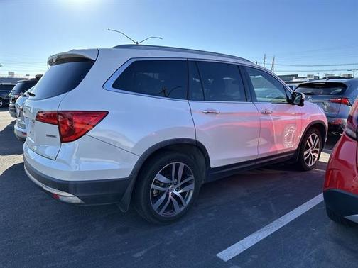 2017 Honda Pilot Touring