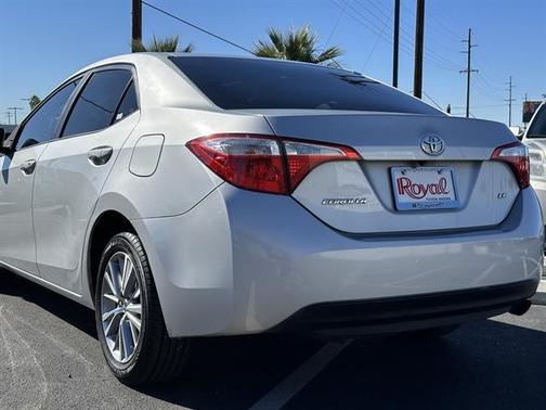 2015 Toyota Corolla LE