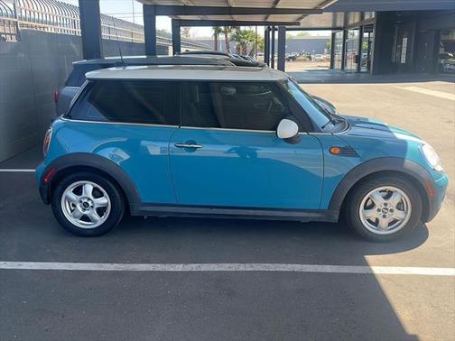 2010 MINI Cooper Base