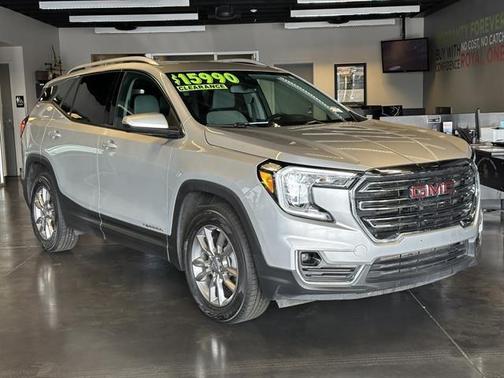 2022 GMC Terrain SLT