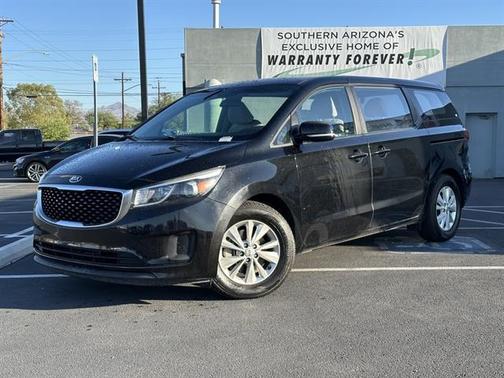 2017 Kia Sedona L
