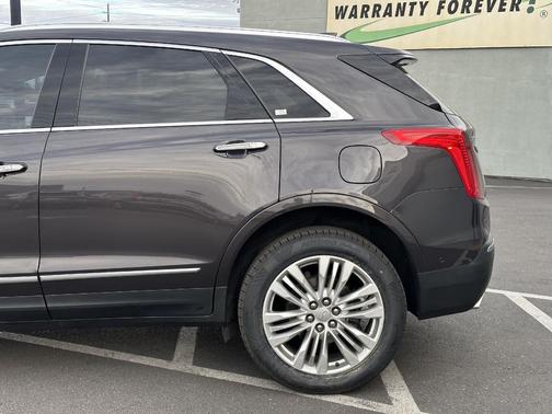 2017 Cadillac XT5 Premium Luxury