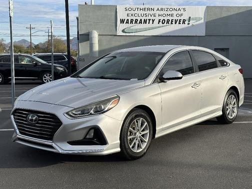 2018 Hyundai SONATA SE