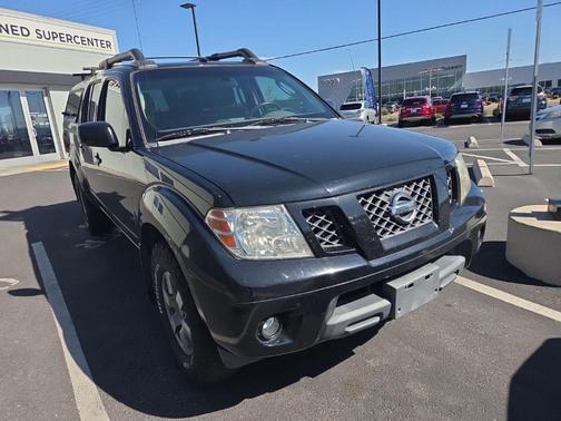 Super Black 2009 Nissan Frontier PRO-4X Crew Cab