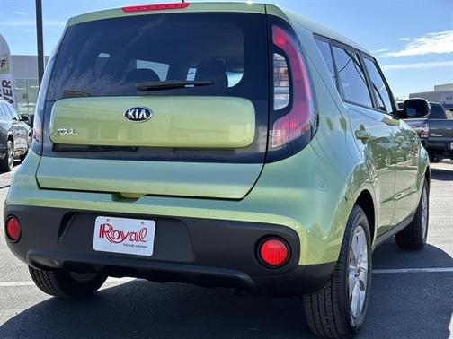 2017 Kia Soul Base
