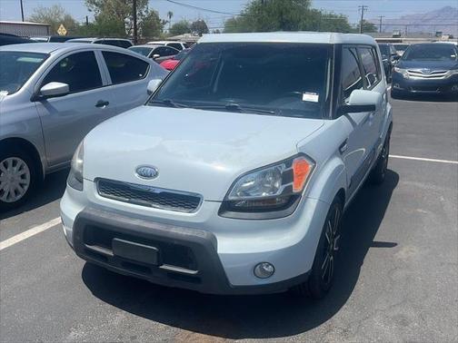 2010 Kia Soul +