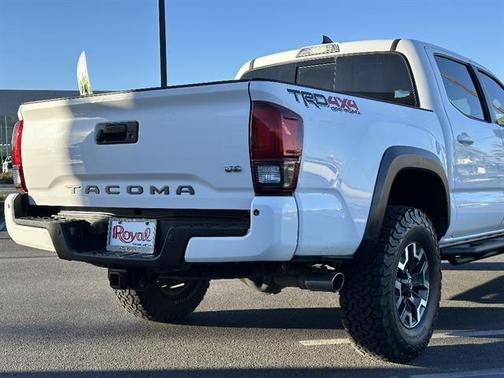 2018 Toyota Tacoma SR5