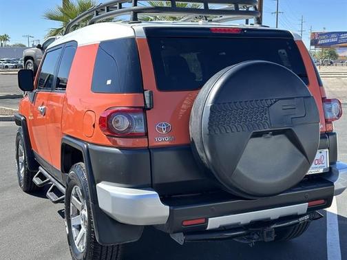 2014 Toyota FJ Cruiser Base