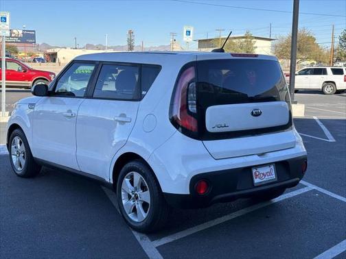 2017 Kia Soul Base