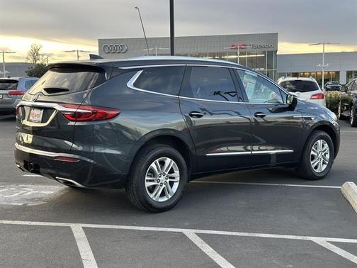 2020 Buick Enclave FWD Essence