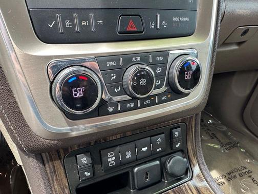 Iridium Metallic 2016 GMC Acadia Denali