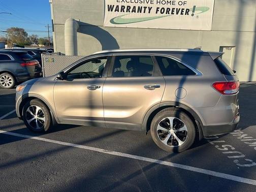 2016 Kia Sorento EX