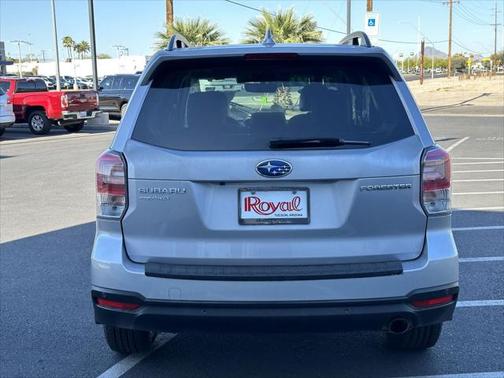 2018 Subaru Forester Touring