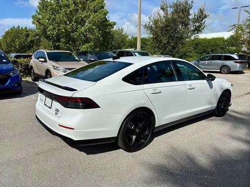 2025 Honda Accord Hybrid Base