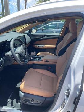 Ultra White 2026 Lexus NX 350 Premium