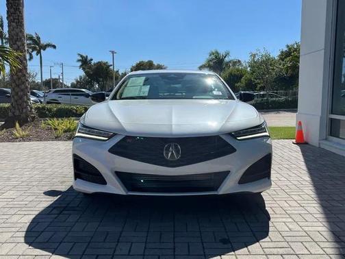 2025 Acura TLX Technology