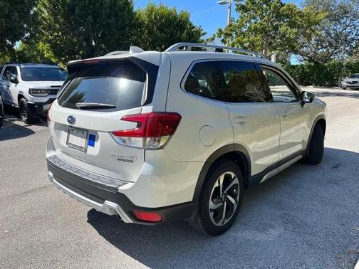 2023 Subaru Forester Touring