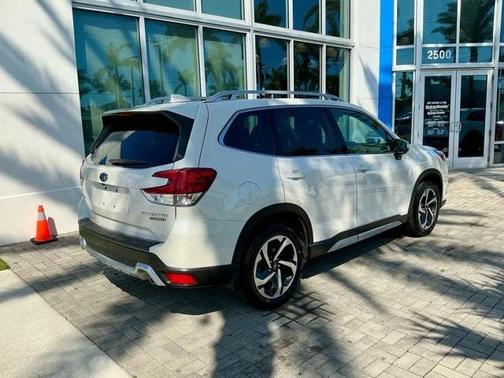 2023 Subaru Forester Touring