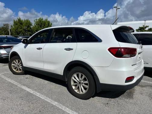 2019 Kia Sorento LX