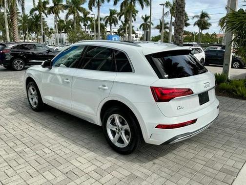 2023 Audi Q5 40 Premium