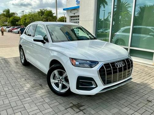 2023 Audi Q5 40 Premium