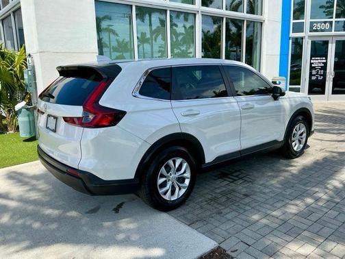 Platinum White Pearl 2023 Honda CR-V LX 2WD