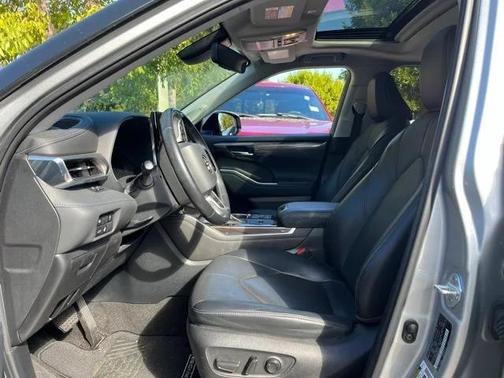 2023 Toyota Highlander Limited