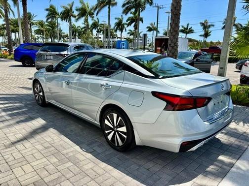 2021 Nissan Altima 2.5 SL