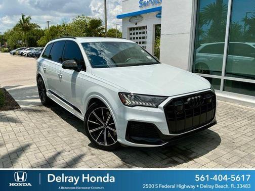 Glacier White Metallic 2023 Audi SQ7 4.0T Prestige