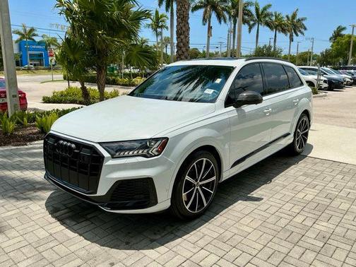 Glacier White Metallic 2023 Audi SQ7 4.0T Prestige